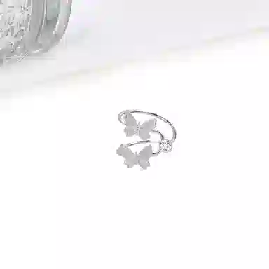 迎百宝 蝶舞纷飞 蝴蝶萦绕无耳洞福音气质高级感 小众设计拉丝工艺本命年转运蝴蝶 合金 耳夹 男女同款情侣款