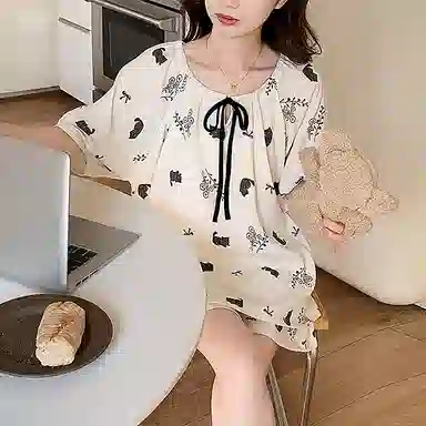 好福份 带胸垫温柔轻盈满印睡衣套装 女款