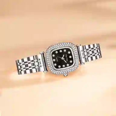 Clip Clop Quartz Black Dial