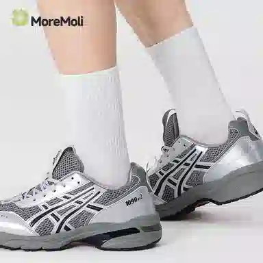 moremoli 4