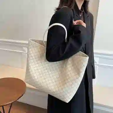 PULUWIRR pu Tote