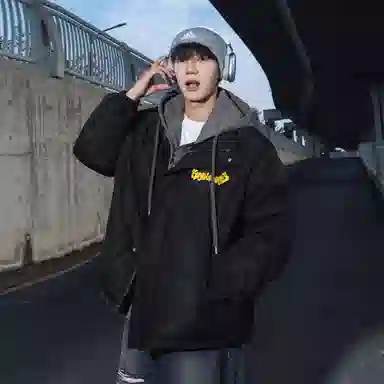 ROBINHOOD Halloween Limited Edition Down Jacket