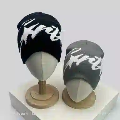 DOSORVE Corteiz Knit Beanie