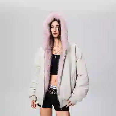 A chock Vintage Hooded Coat