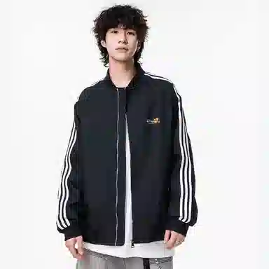 红蜻蜓 美式复古仿刺绣侧边条纹徽章涂鸦数字字母印花宽松百搭舒适防风保暖休闲棒球服外套夹克 男女同款