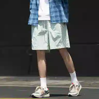 红蜻蜓 美式高街复古舒适百搭个性时尚韩系设计经典条纹系带五分休闲短裤 男女同款
