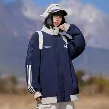 红蜻蜓 美式复古侧边条纹设计连帽数字字母印花宽松百搭舒适防风保暖休闲棒球服外套夹克 男女同款