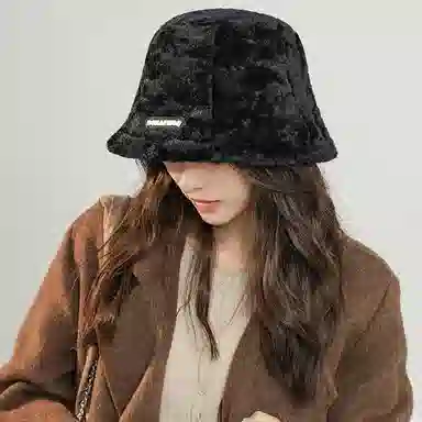 【通勤出街神器】 啄木鸟 羊羔毛秋冬日系百搭显脸小时尚水桶帽加厚保暖毛绒帽子素颜遮脸 聚酯纤维 渔夫帽 男女同款情侣款