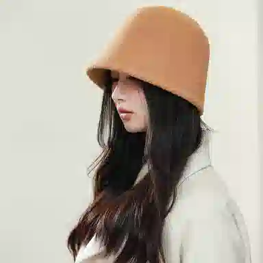 【通勤出街神器】 啄木鸟 纯色高级感水桶帽秋冬保暖百搭毛绒帽子防风防寒韩系盆帽显脸小素颜遮脸轻奢 羊毛 渔夫帽 女款