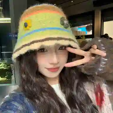 啄木鸟 花朵毛绒秋冬季保暖护耳甜美可爱编织手工针织毛线帽子女大头围显脸小清新百搭撞色渔夫帽 含羊毛 绒线帽 女款