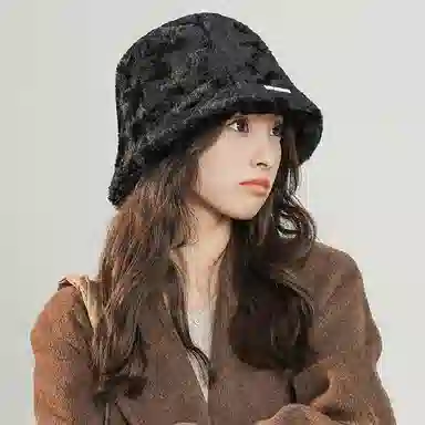 【通勤出街神器】 啄木鸟 羊羔毛秋冬日系百搭显脸小时尚水桶帽加厚保暖毛绒帽子素颜遮脸 聚酯纤维 渔夫帽 男女同款情侣款