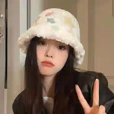 【甜美保暖神器】 啄木鸟 甜美可爱毛绒绒星星帽子女生秋冬季加厚保暖防寒绒线帽时尚百搭显脸小盆帽 聚酯纤维 渔夫帽 男女同款情侣款