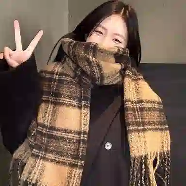 啄木鸟 韩系高级克莱因蓝毛绒秋冬季加厚加宽保暖防寒氛围感百搭新款流苏 绒线围巾 男女同款情侣款