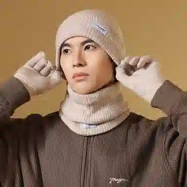 啄木鸟 围巾帽子手套三件套秋冬季加绒保暖防羊驼绒三合一户外骑行围脖套装礼盒精装 腈纶 绒线帽 男女同款情侣款
