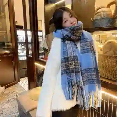 啄木鸟 韩系高级克莱因蓝毛绒秋冬季加厚加宽保暖防寒氛围感百搭新款流苏 绒线围巾 男女同款情侣款