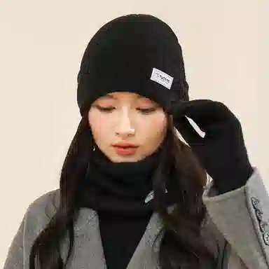 啄木鸟 围巾帽子手套三件套秋冬季加绒保暖防羊驼绒三合一户外骑行围脖套装礼盒精装 腈纶 绒线帽 男女同款情侣款