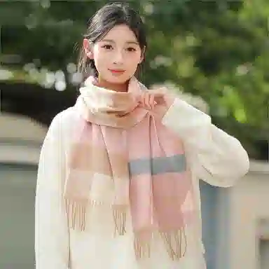 啄木鸟 新款秋冬季加厚保暖户外骑行防风寒格子流苏潮绵羊毛 绒线围巾 女款