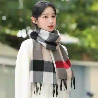 啄木鸟 新款秋冬季加厚保暖户外骑行防风寒格子流苏潮绵羊毛 绒线围巾 女款