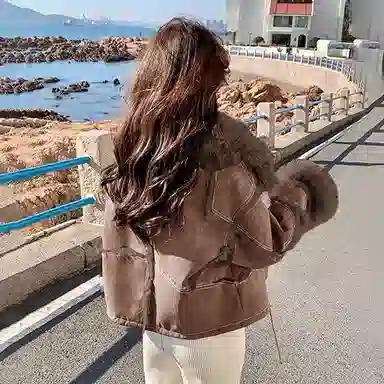 桴生 兔皮毛一体羊羔毛翻领时尚休闲保暖名媛风皮草 女款