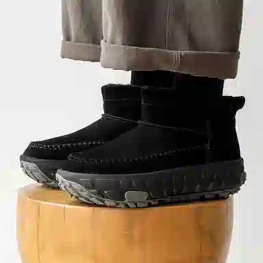 BrandName Classic Suede Snow Boots