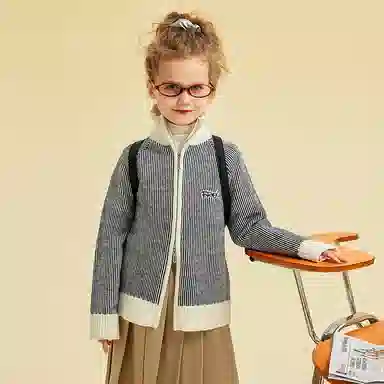 青蛙王子 时尚洋气立领插肩长袖毛衣 条黑色 中小童