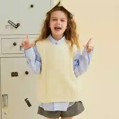 青蛙王子 舒适洋气宽松纯色百搭毛衣 儿童款