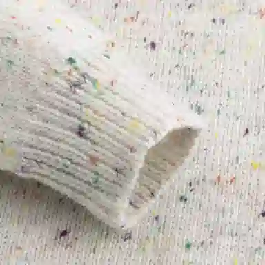 青蛙王子 缤纷薄绒系列 圆领纯色长袖毛衣 儿童款