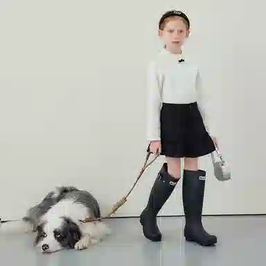 青蛙王子 简约舒适柔软轻盈毛衣 儿童款