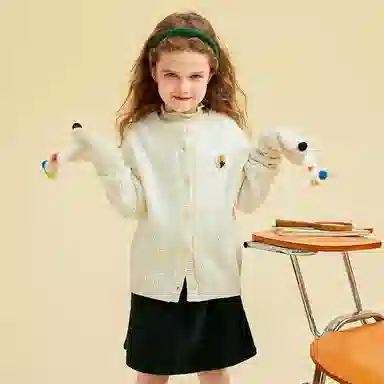 青蛙王子 舒适宽松纯色洋气百搭毛衣 儿童款