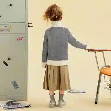 青蛙王子 时尚洋气立领插肩长袖毛衣 条黑色 中小童