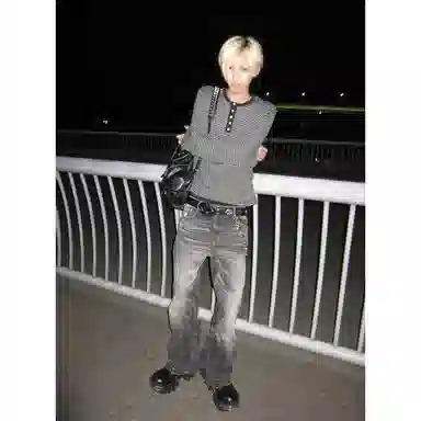 MOOTONAL MANUSCRIPTclean fitT