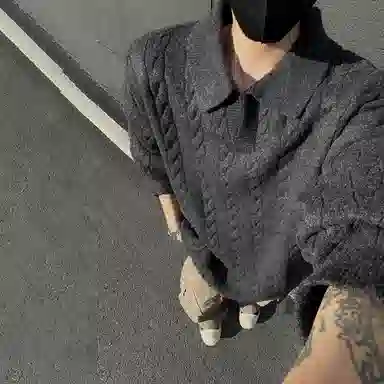 悍戈 美式韩系复古慵懒风纯色麻花翻领宽松百搭面料舒适可内搭外穿适合通勤休闲等多种场景针织衫 男女同款