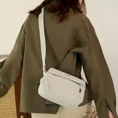 Jielangshi Lightweight Nylon Crossbody Bag