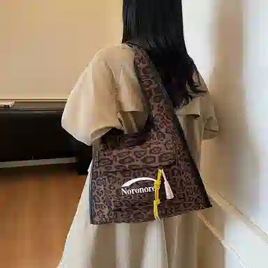 捷朗仕 秋冬季流行豹纹通勤百搭休闲托特包 麂皮 单肩包 女款 棕色/酒红色/绿色/黄棕色