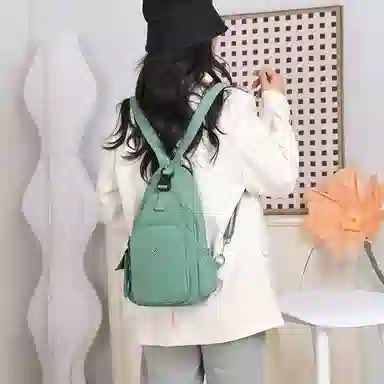 捷朗仕 多用旅行时尚百搭旅行通勤小背包潮流 尼龙布 双肩胸包 中号 女款 多色