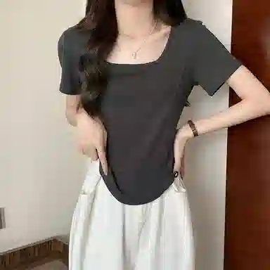 MM T
