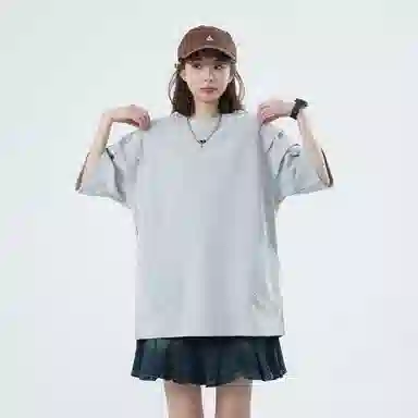 MM T