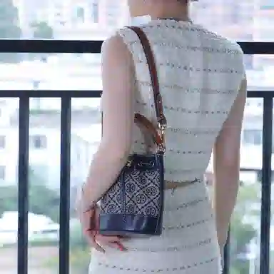 TORY BURCH 60cm 1.8cm