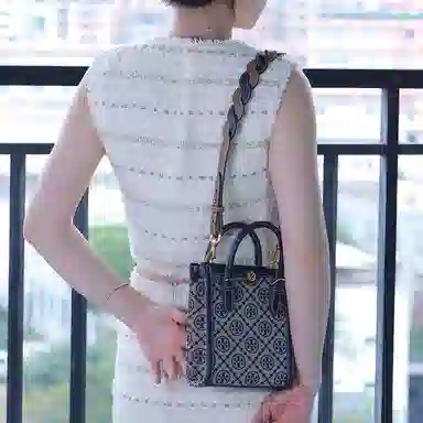 TORY BURCH