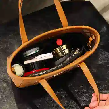 MCM Toni Tote