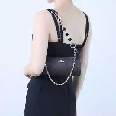 COACH Nolita20