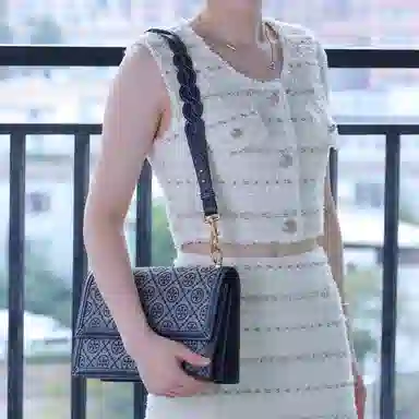 TORY BURCH