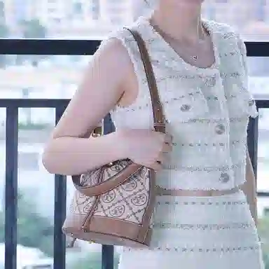 TORY BURCH 60cm 1.8cm