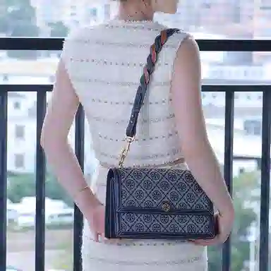 TORY BURCH