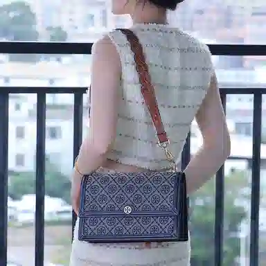 TORY BURCH