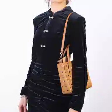 MCM Toni Tote