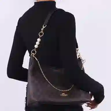 COACH Laurel 31