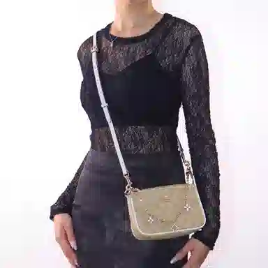 CoachNolita19