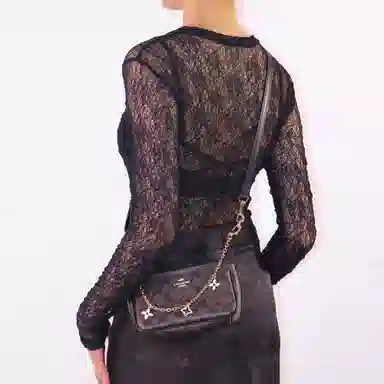 CoachNolita19