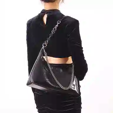 COACHJuliet30